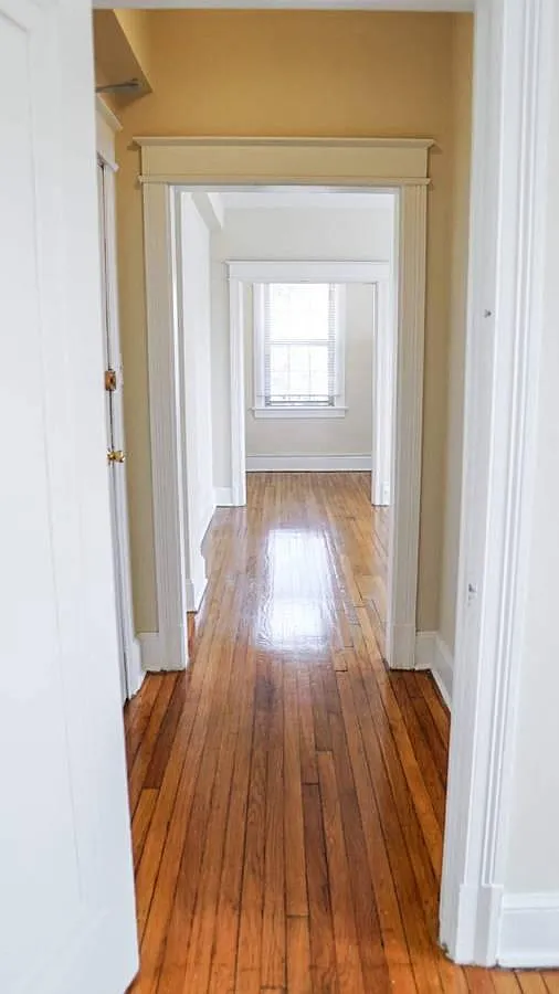 The Devonshire Court South Apartment — Photo 3