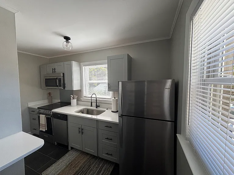 615 Guilford Ave #3 — Photo 10