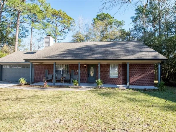 301 Hallowes Dr E, Saint Marys, GA 31558