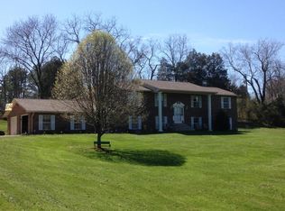 216 Old Andersonville Pike, Heiskell, TN 37754