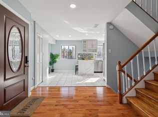 901 Lombard St, Philadelphia, PA 19147