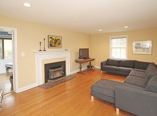 401 Williamsburg Dr, Silver Spring, MD 20901