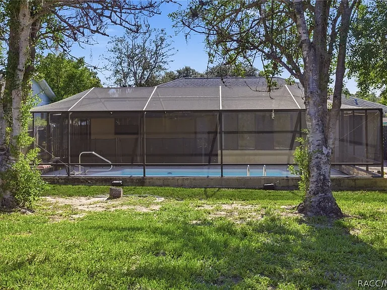 3632 N Honeylocust Dr — Photo 24