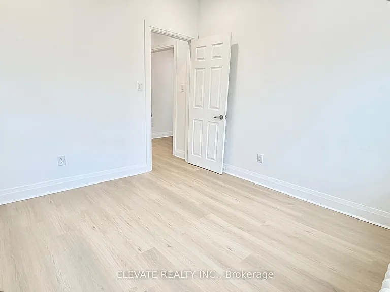 275 Lauder Ave #2 — Photo 15