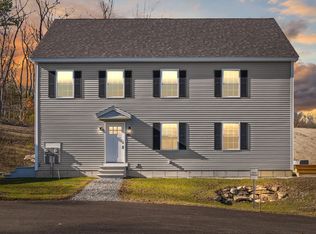 16-16A Pine Hill Way #16AA, Harvard, MA 01451