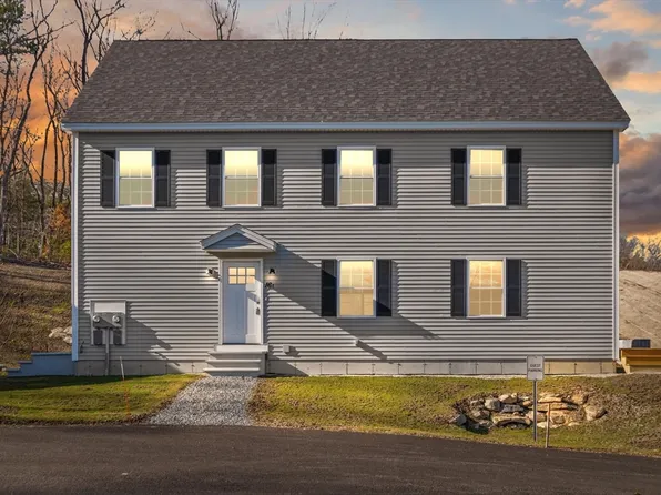 16-16A Pine Hill Way #16AA, Harvard, MA 01451