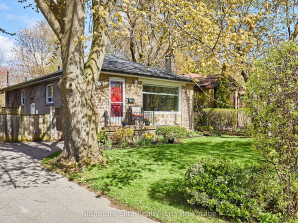 135 Toynbee Trl, Toronto, ON M1E 1G5