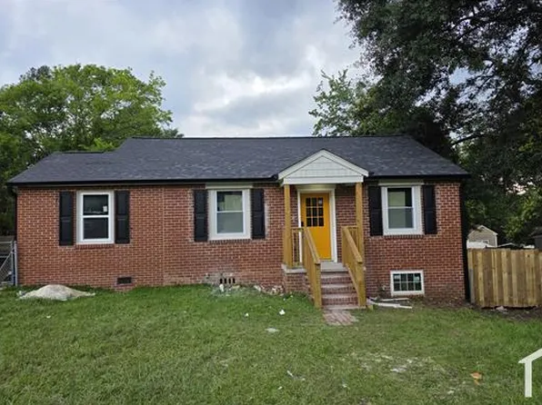 1360 Peavy Cir, Macon, GA 31206