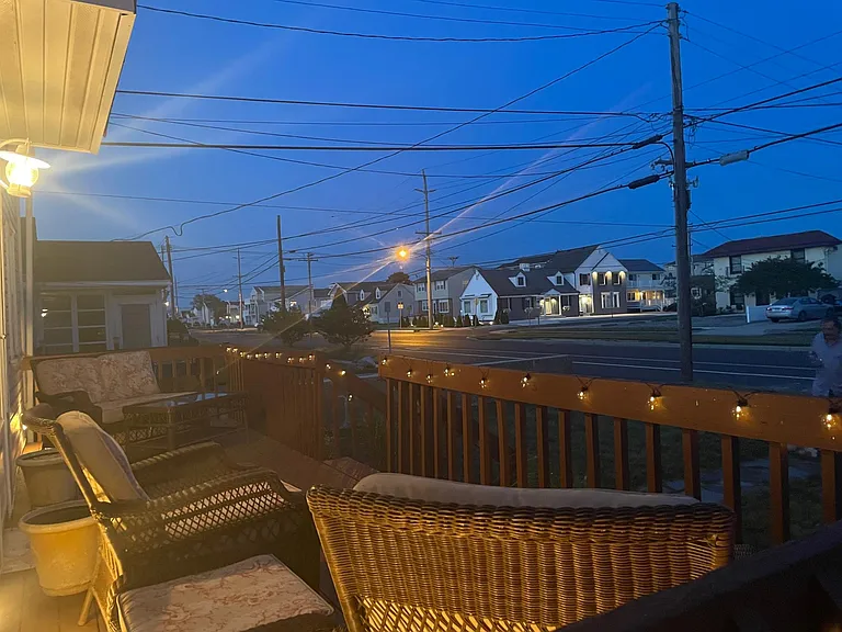 4013 W Brigantine Ave — Photo 18
