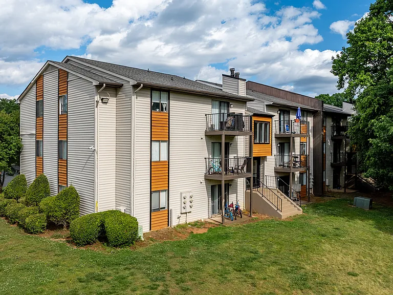 Stoney Trace Apartments — Photo 21