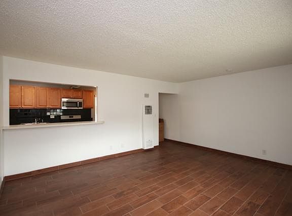 4th image of 5324 Baldwin Ave APT 20