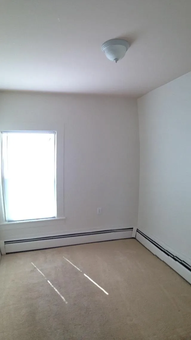 1st extra room - 191 State St #2