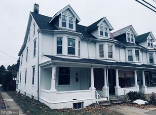 1976 S 5th St, Allentown, PA 18103