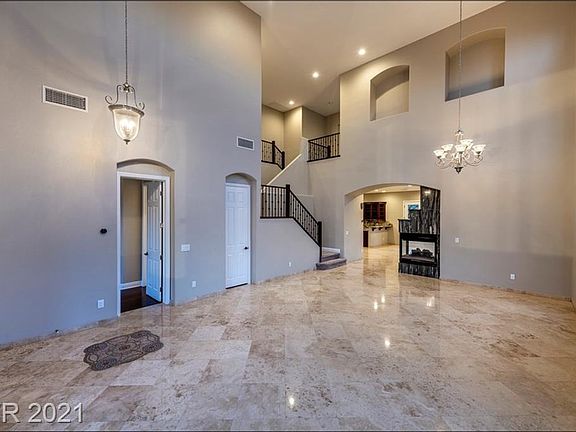 5th image of 6315 Bellisima St