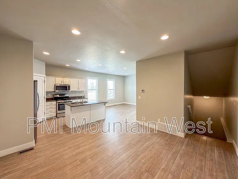 1424 S Mountain View Ct — Photo 12