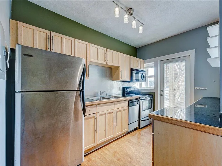 213 S 26th Ave #2 — Photo 12