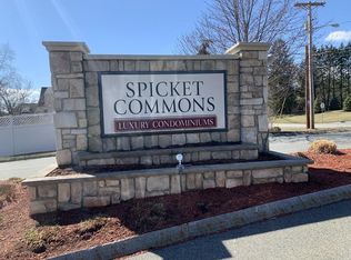 21 Hampshire Rd APT 306, Methuen, MA 01844