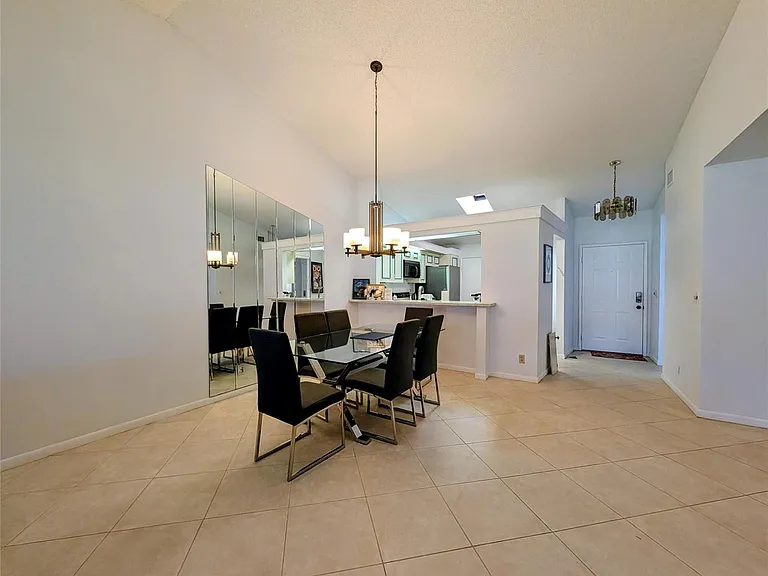 5895 Autumn Lake Ln #A — Photo 9
