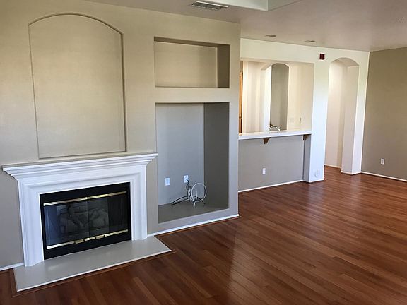 3rd image of 28259 Canterbury Ct #127