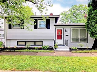 2218 Hermon Ave, Zion, IL 60099