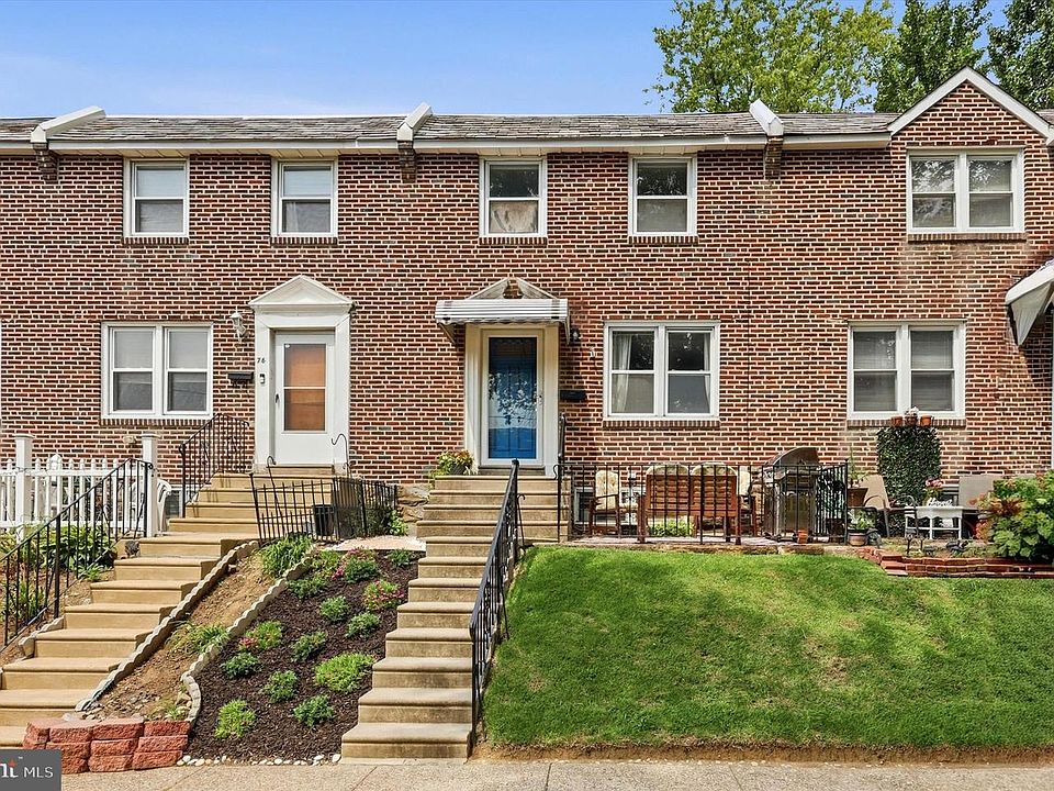 1st image of 74 S Harwood Ave