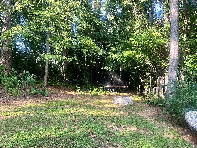 524 Asbury Dr — Photo 20