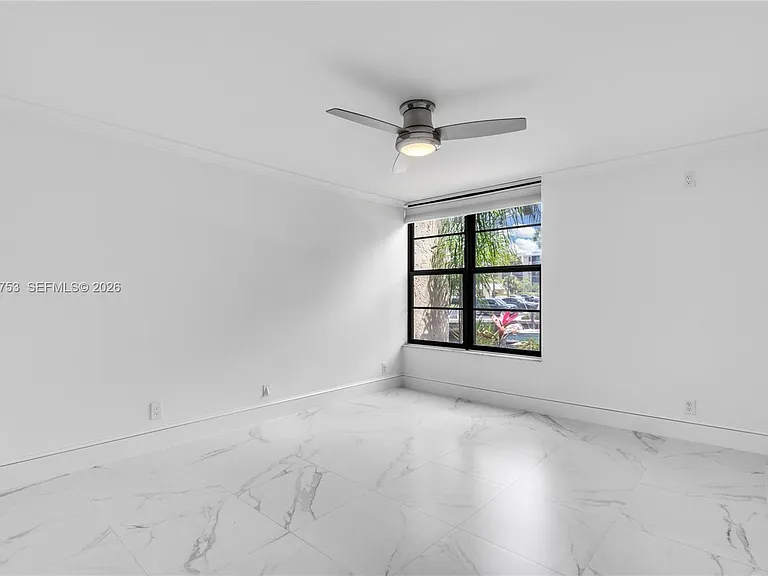 12 Royal Palm Way #103 — Photo 9