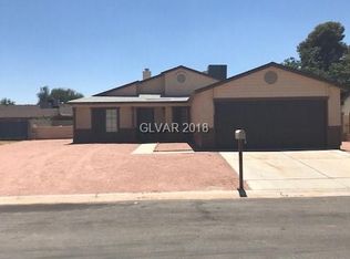 5585 Crown Point Ave, Sunrise Manor, NV 89110