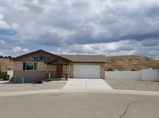 1107 Hailee Dr, Rock Springs, WY 82901