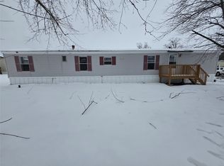 417 Oakridge Pl, Girard, PA 16417