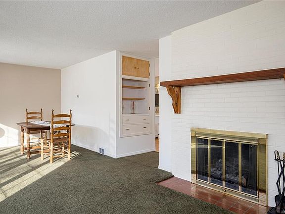5th image of 786 Oakwood Ave