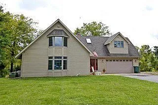 42W591 Meadowsweet Dr photo 1