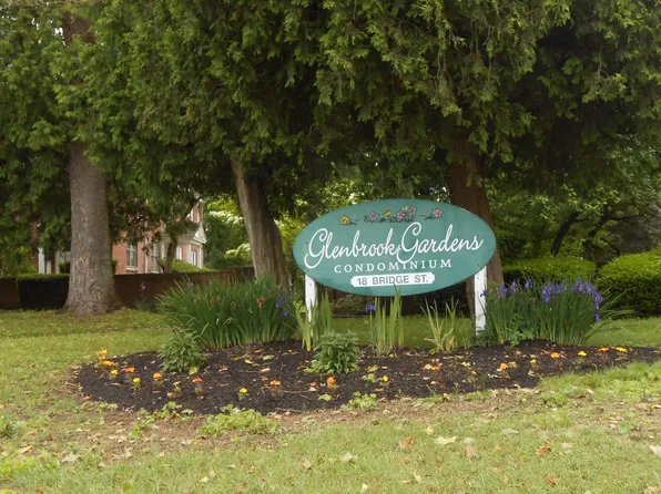 18 Bridge Street APT 1J, Naugatuck, CT 06770