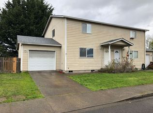 509 E 10th St #B, Newberg, OR 97132