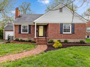 408 Clover Ln, Saint Matthews, KY 40207