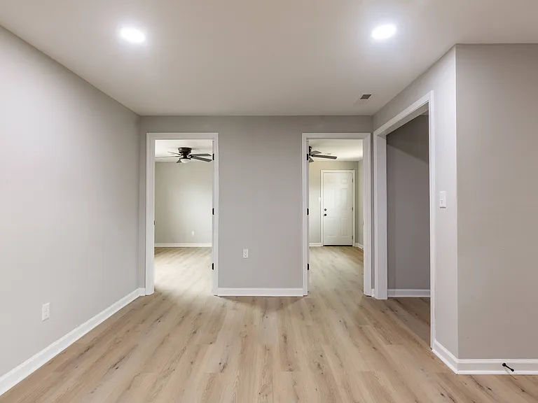 200 James St #1 — Photo 8