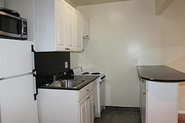 Rented by ELK Investors