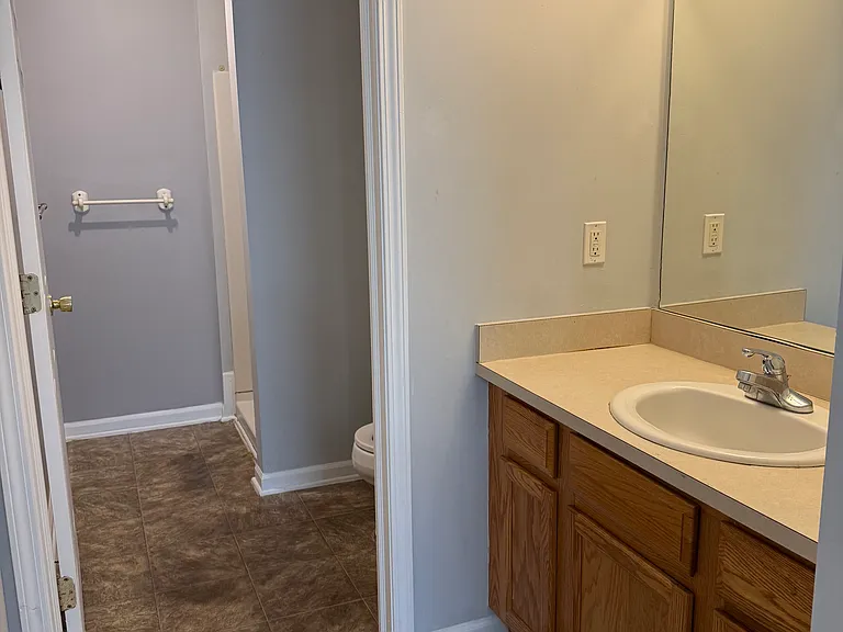 17110 Higdon Dr — Photo 31