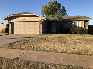 1401 SE 8th St, Moore, OK 73160