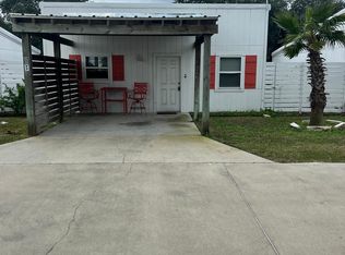814 Airport Rd UNIT B, Rockport, TX 78382