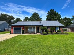 5328 Tory Hill Rd, Hope Mills, NC 28348