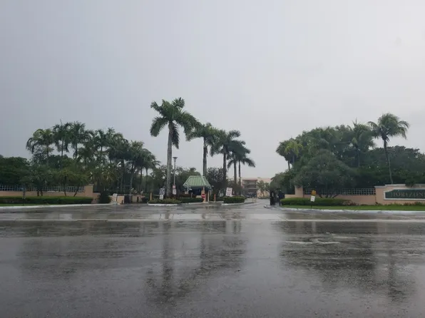 8420 SW 133 Avenue Rd #418, Miami, FL 33183