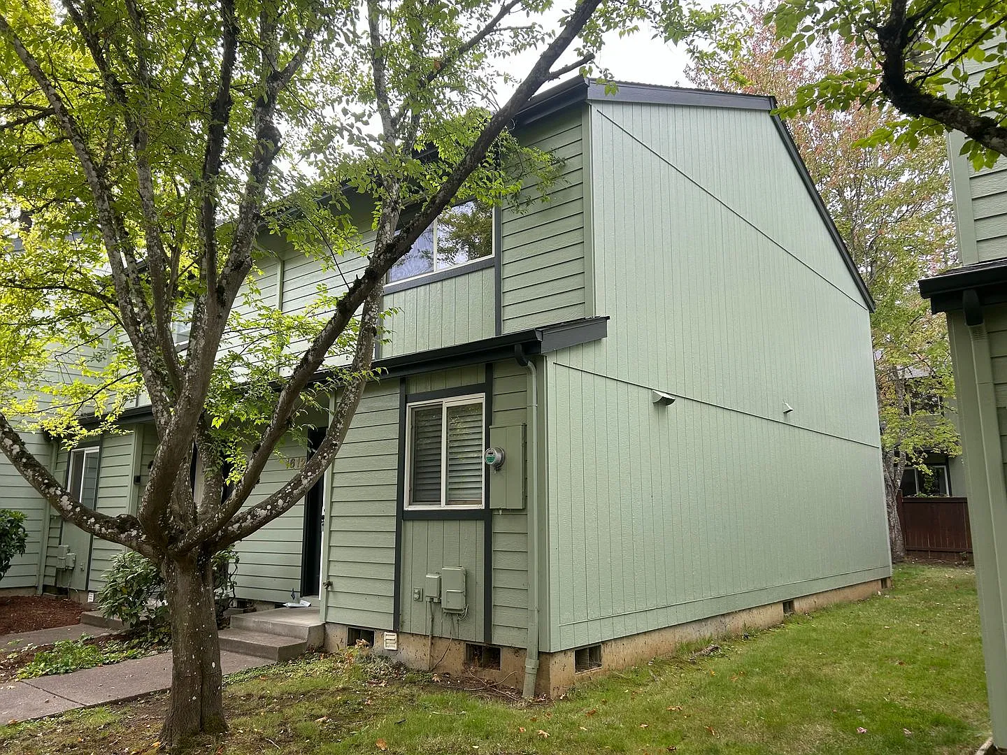 Beautifully updated townhouse in Eugene! — Photo 2