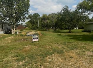 209 Pierce St, Noonan, ND 58765