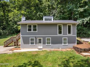 102 Bluff Rd, Kingston, TN 37763