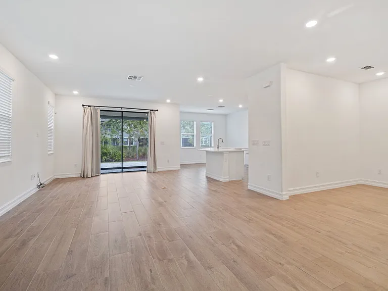 5103 San Martino Dr — Photo 7