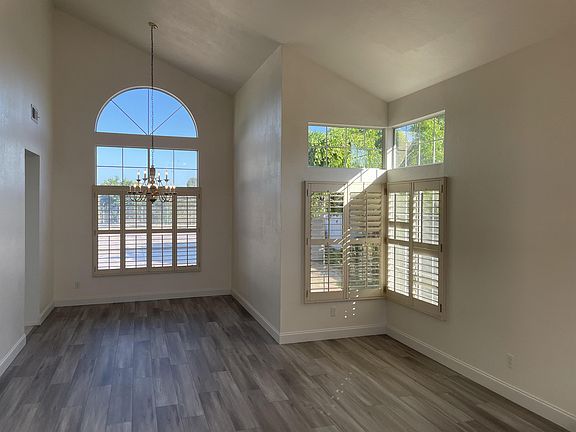 4th image of 11586 Lorirae Pl
