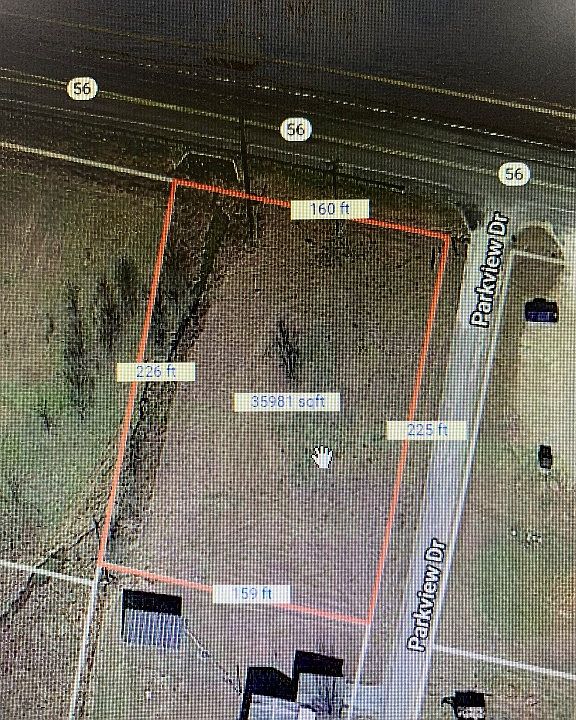 1st image of 100 Parkview Dr