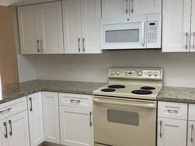 15370 Transit Ct #106 — Photo 4