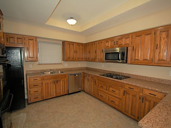 5th image of 1003 Woodland Way